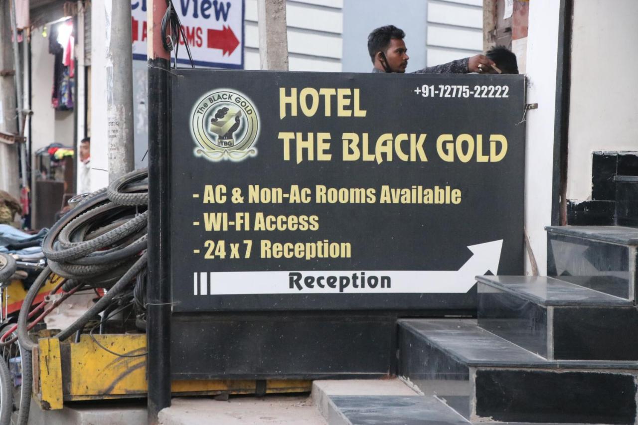Chandīgarh Hotel The Black Gold מראה חיצוני תמונה